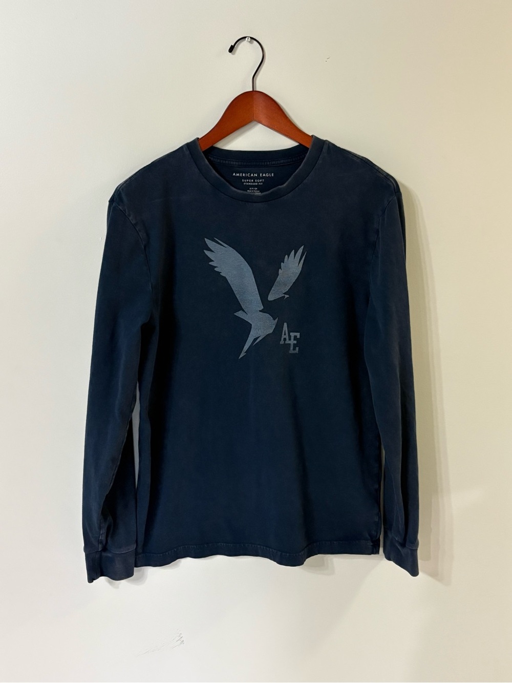 American Eagle Outfitters Men’s Long-Sleeve Navy Graphic Tee
